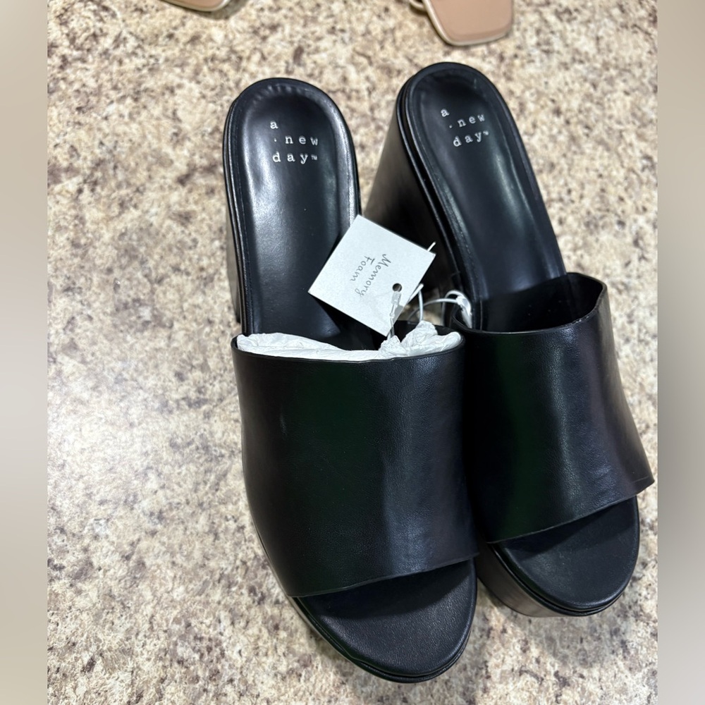 target heels new with tag